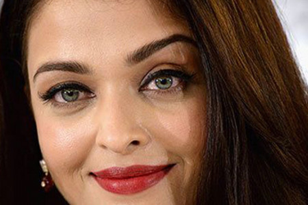 Aishwarya Rai Phone Number, House Address, Email ID, Whatsapp ID Infographic