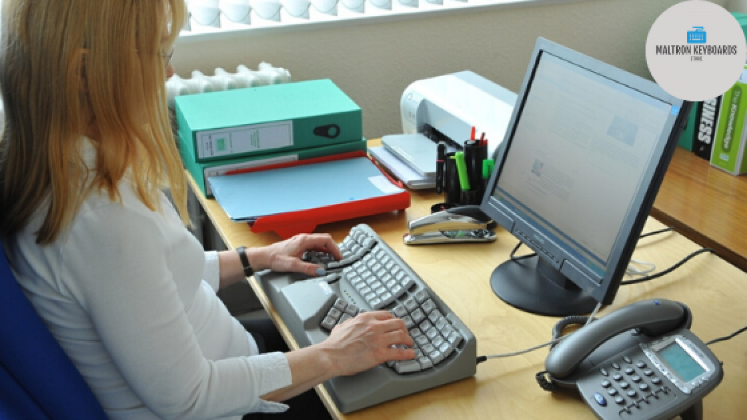 Fully Ergonomic Dual-handed USB Keyboard for Computers Infographic