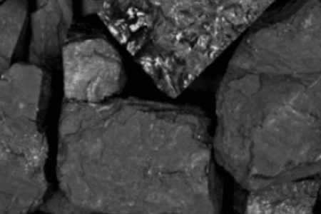 Which Coal is Better for Household Use: Anthracite or Bituminous? Infographic